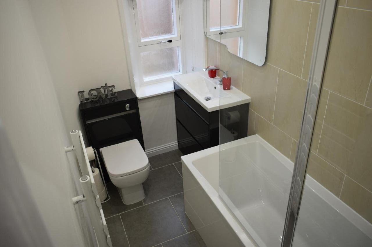 Glasgow Lovely Apartment D&N Zewnętrze zdjęcie